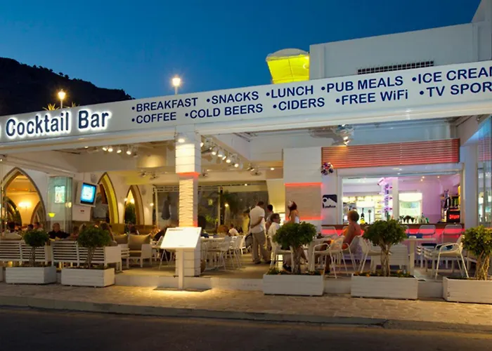 Pefkos Beach Studios & Apartments
