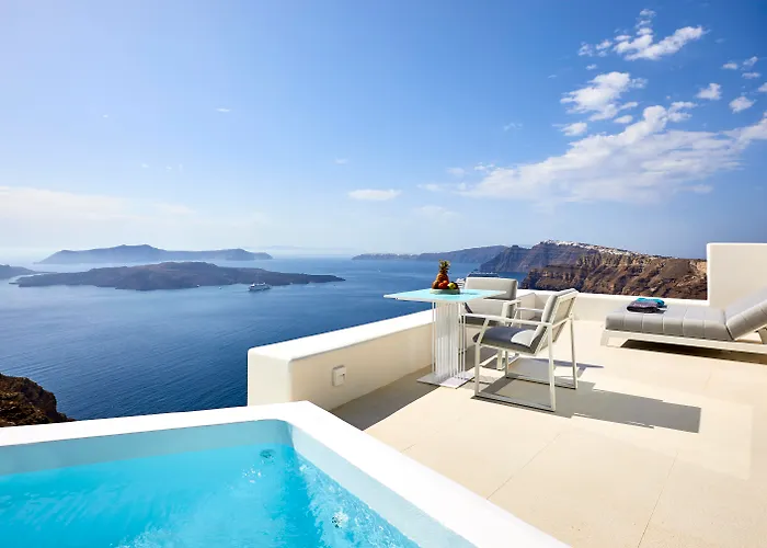 Alti Santorini Luxury Suites (Adults Only)