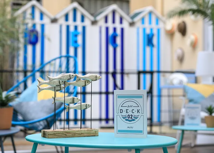 The Deck Hotel By Happyculture