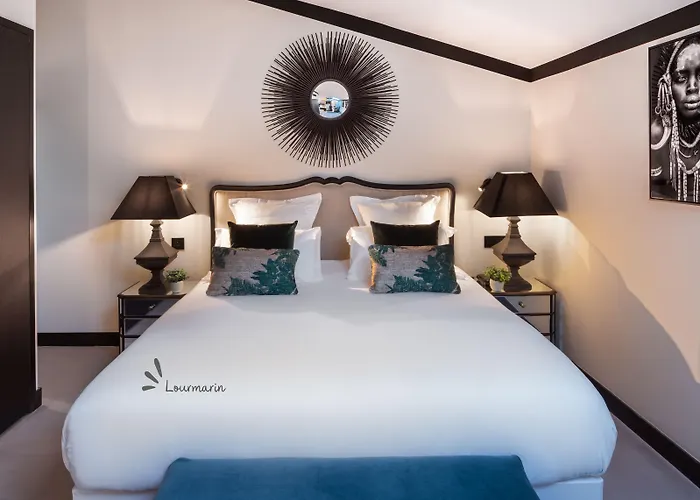 Maisons du Monde Hôtel&Suites - Marseille Vieux Port