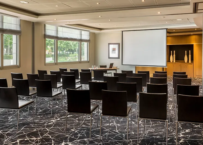 Nest Hotel Paris La Defense - Mgallery Collection