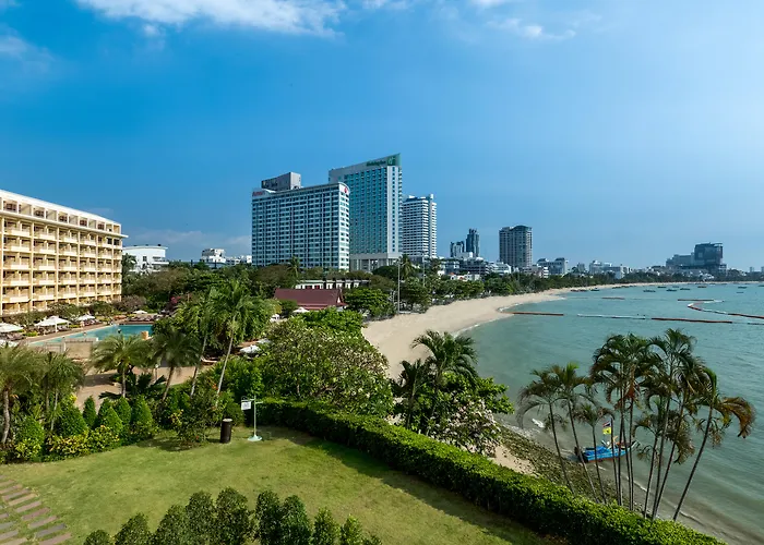 Dusit Thani Pattaya