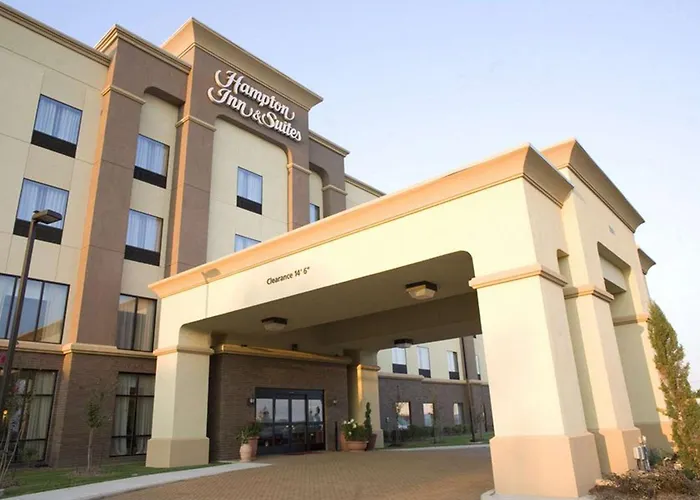 Hampton Inn & Suites Dallas-Desoto