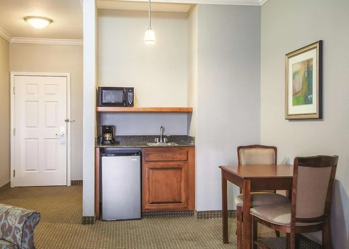 La Quinta By Wyndham Gainesville