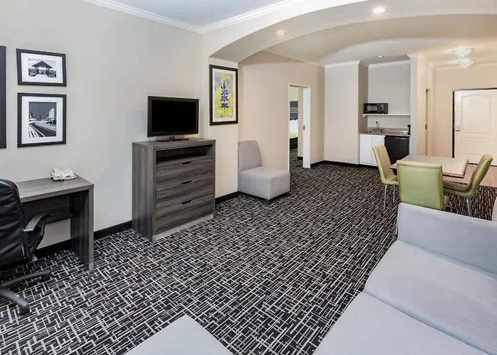 La Quinta By Wyndham Garland Harbor Point