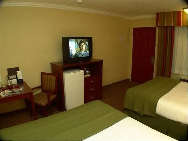 Quality Inn & Suites Santa Cruz Mountains