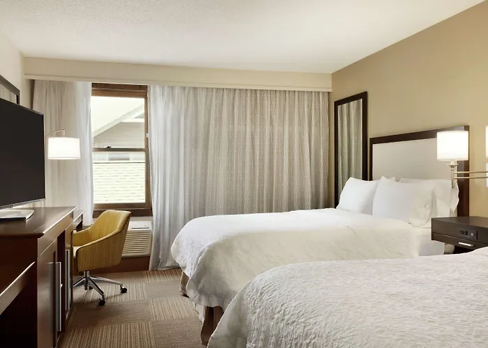 Hampton Inn And Suites Springdale