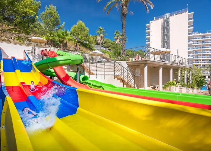 Hotel Oasis Park Splash