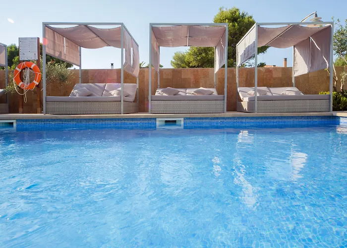 Aparthotel Ferrer Skyline