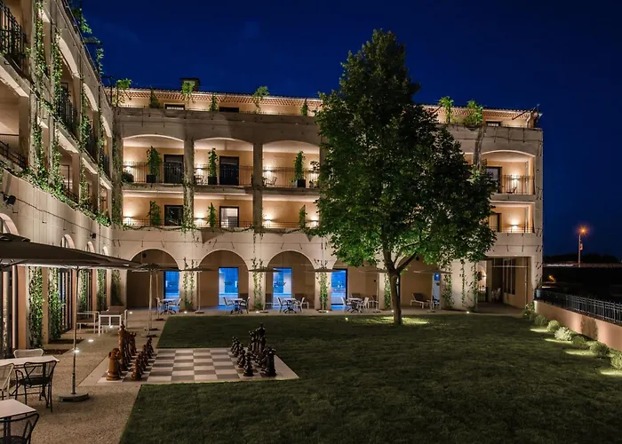 Hotel du Roi&Spa by SOWELL COLLECTION