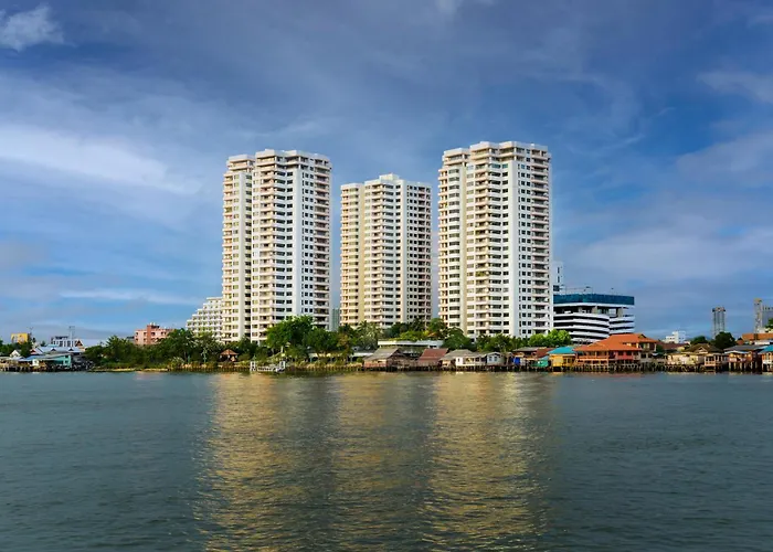 Riverine Place Hotel And Residence