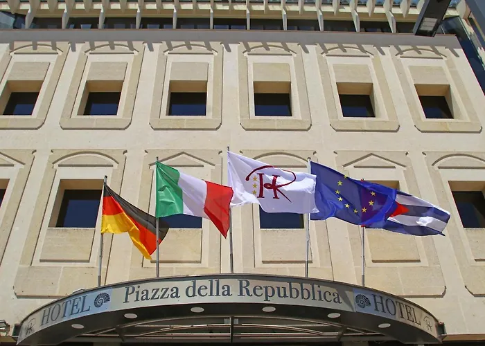 Hr Hotel