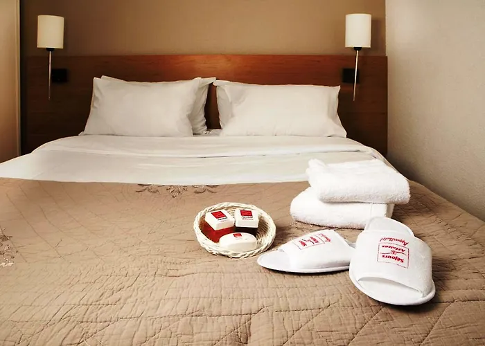 Sejours & Affaires Pantin Charles De Gaulle