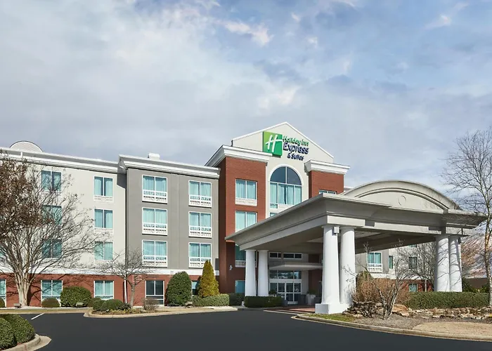 Holiday Inn Express & Suites I-26 & Us 29 At Westgate Mall By Ihg