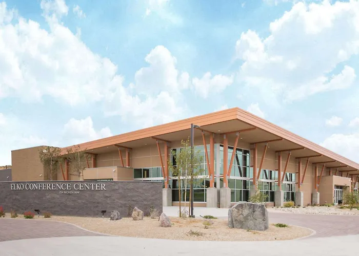 Super 8 By Wyndham Elko