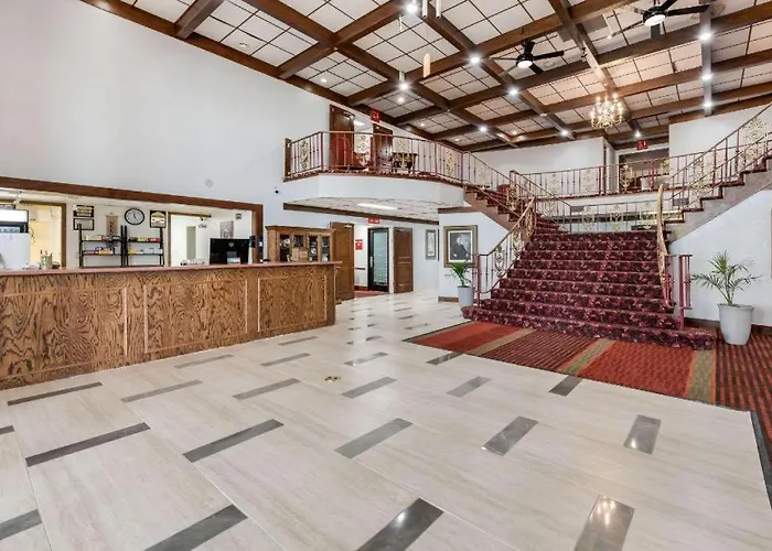 Econo Lodge Truman Inn