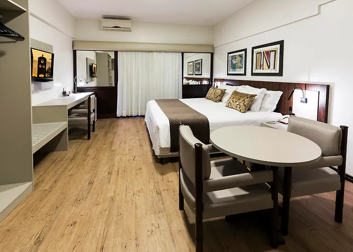 Plaza Blumenau Hotel - Próximo Curt Hering, Via Gastronômica