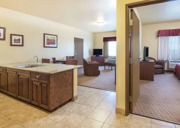 Days Inn By Wyndham Ellis