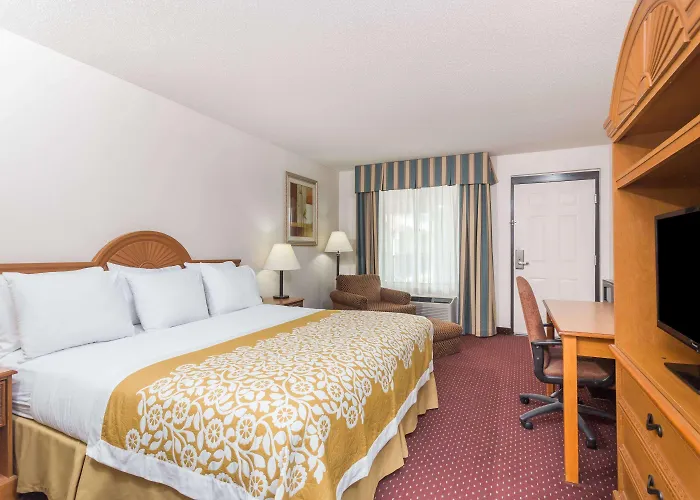Days Inn Chiefland