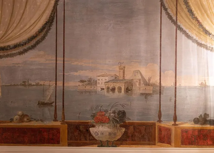 Ca' Bonfadini Historic Experience