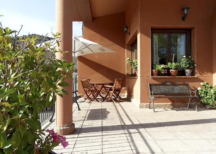 Hotel Valdevécar