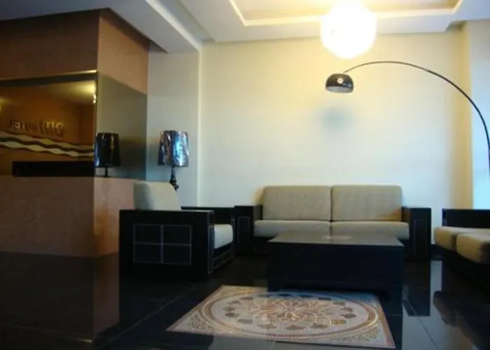 Dm Hotel