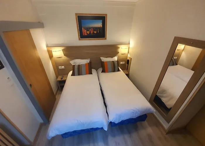Hotel Savoy