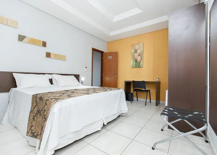 Pontal Plaza Hotel