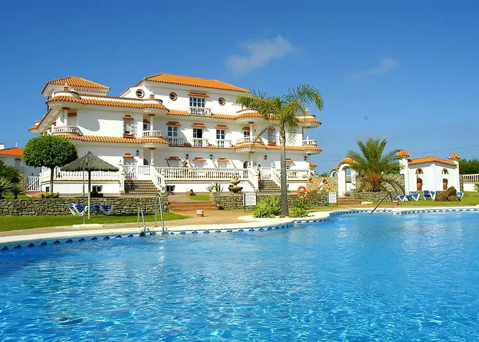 Hotel y Apartamentos Diufain