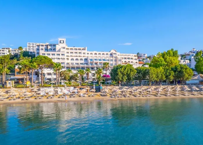 Azka Otel