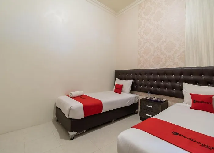 Reddoorz Syariah At D'Ostha Residence