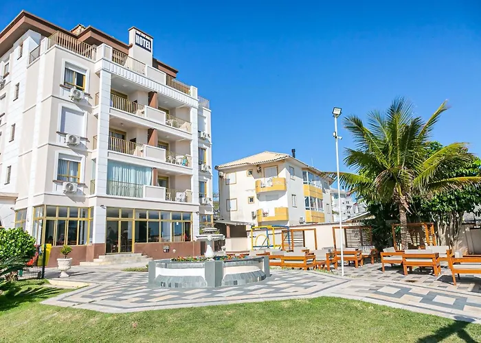 Ingleses Palace Hotel