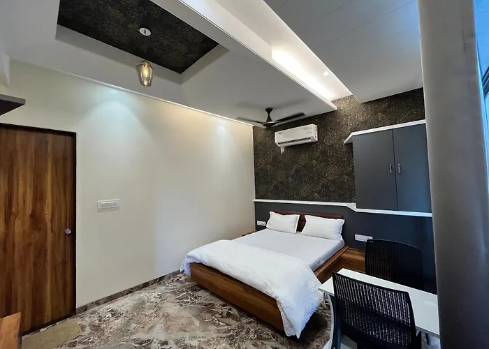Hotel Aryadeep
