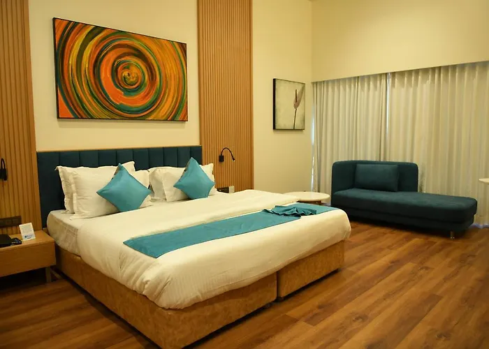 Hotel Blueivy Anand