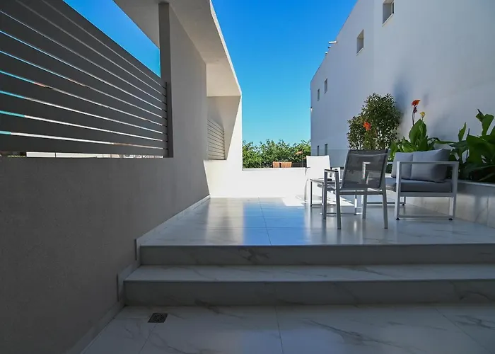 Rihios Hotel