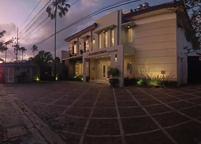 Hotel Flamboyan
