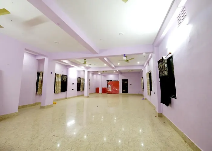 Hotel Krishna Paradise