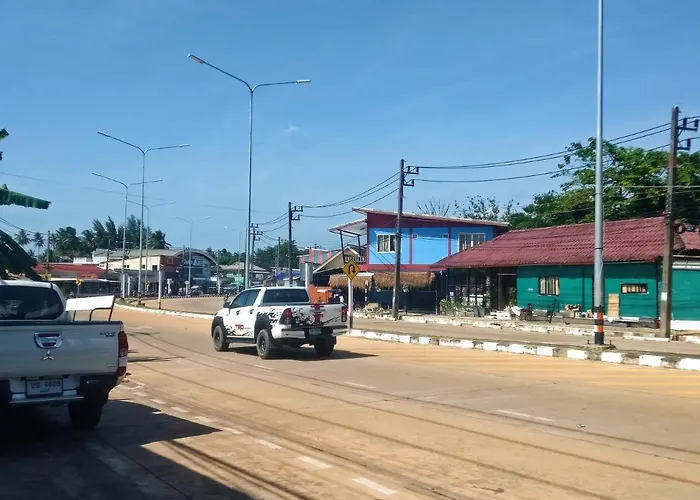 Suwantana Lanta Houses