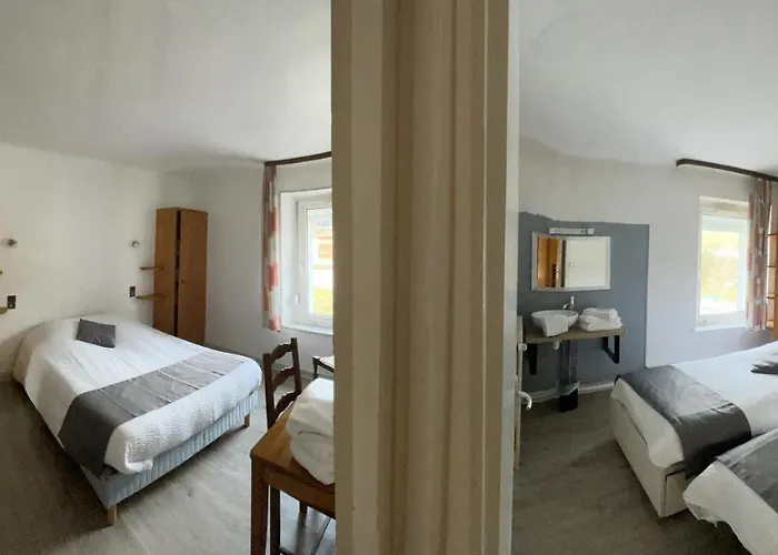 Hostel De La Grande Cascade