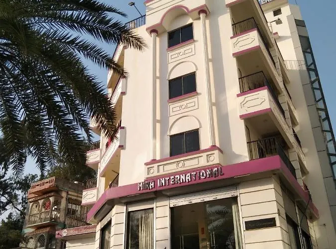 Hotel Mira International !! Beach Nearby