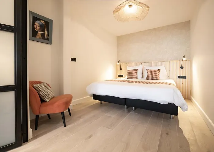 Modern Two Bedroom Apartment Close To The Beach