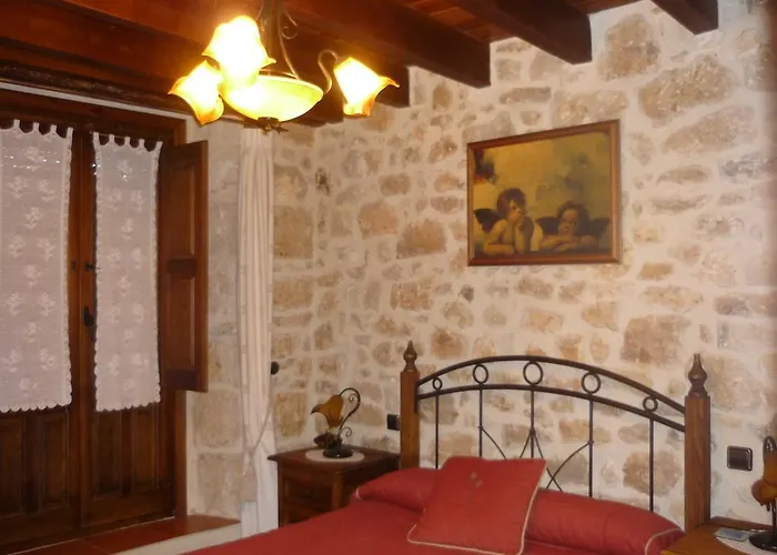 Hotel Rural Villa de Silos