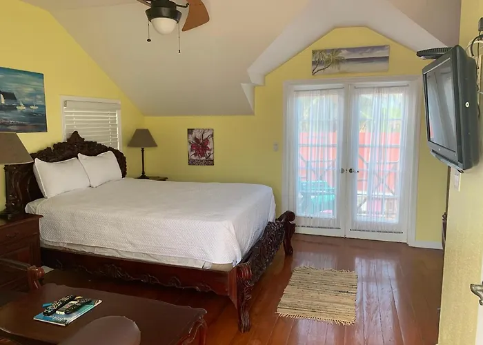 Bay Inn Estates