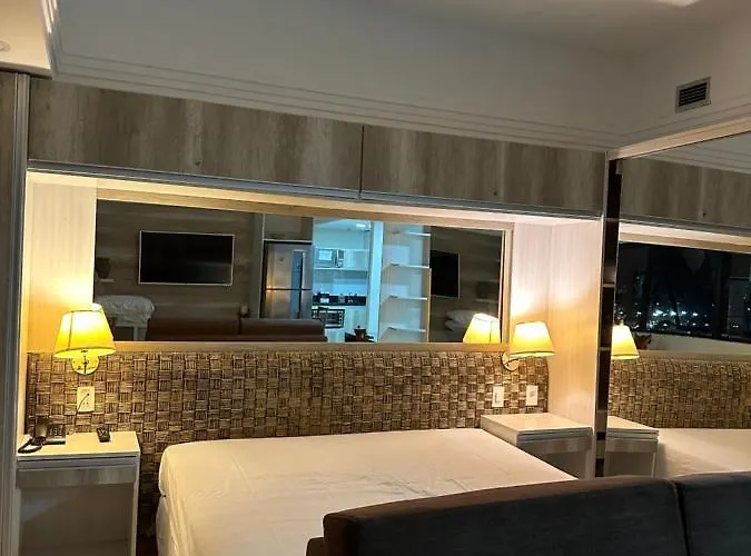 Tropical Executive Hotel N 619