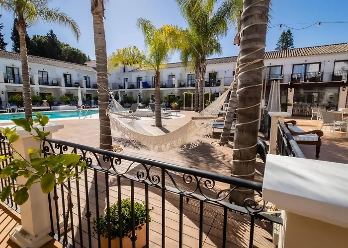 Paloma Blanca Boutique Hotel (Adults Only)
