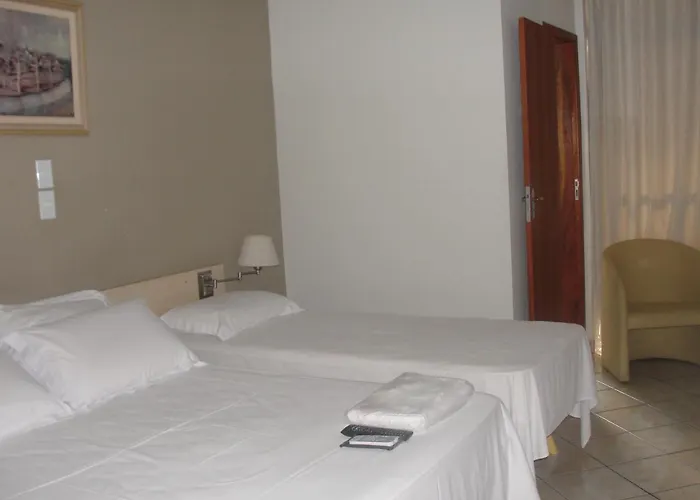 Manhuaçu Center Hotel