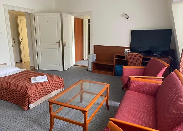 Fonix Hotel