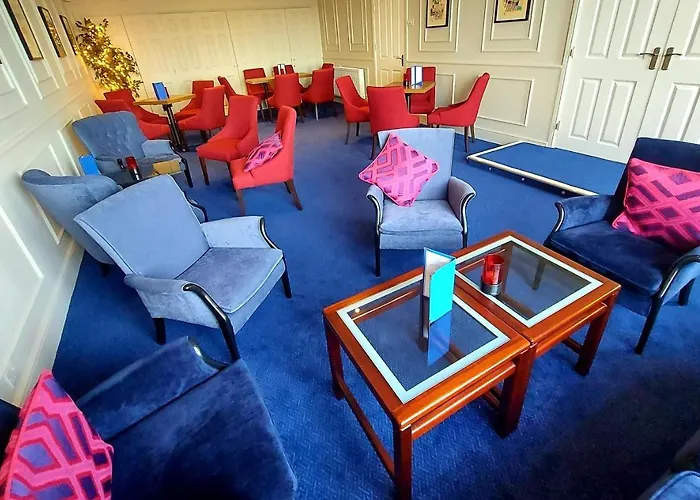 Kingsway Hotel.