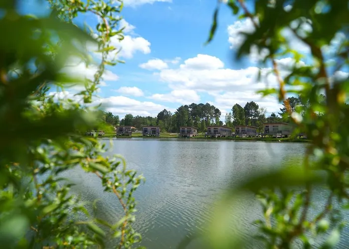 Lodges du lac du golf des Graves et Sauternais langon 33210