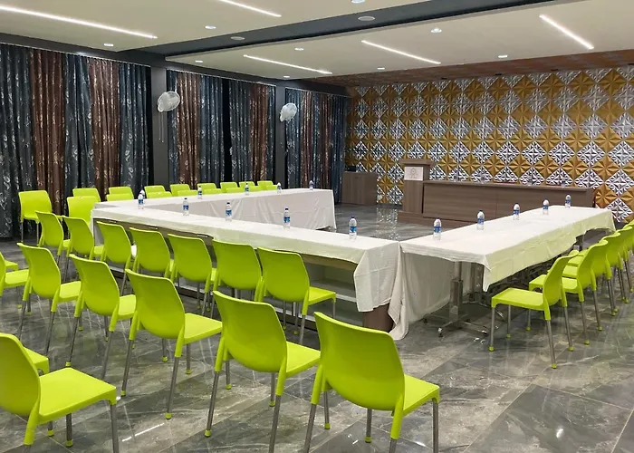 Hotel Vr Inn